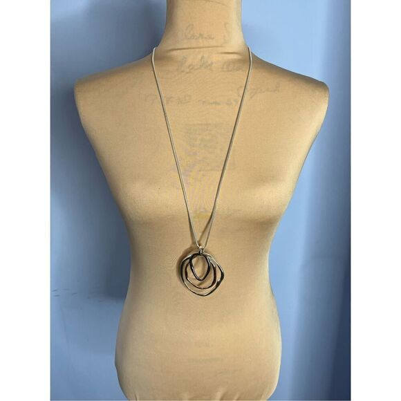 The Pearl & Stone Juniper Circles Long Multi Tone Statement Necklace. - Picture 2 of 5